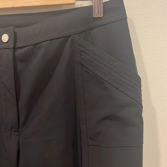 Chico’s Zenergy Black Jogger Pants Size 1 - Picture 2 of 8